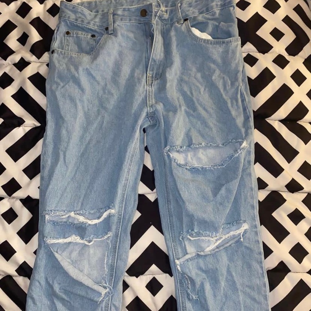 SHEIN straight leg mom jeans